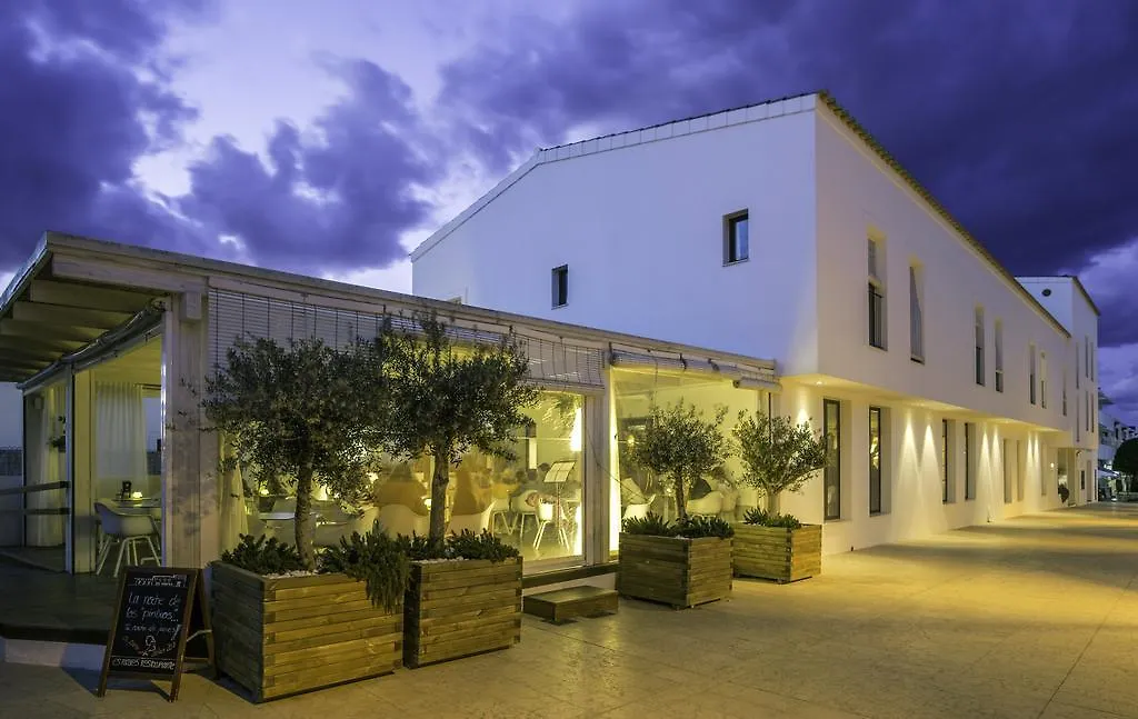 Hotel Es Mares-1