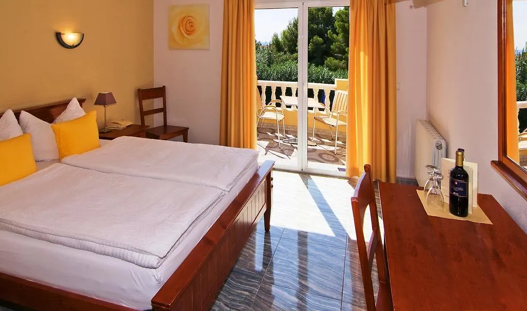 Hotel Montemar-1