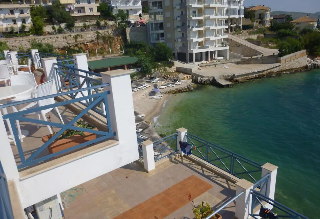 Hotel Maestral-1