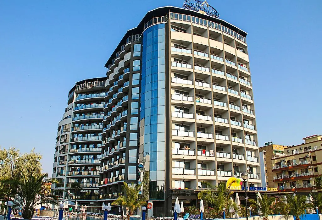 Smartline Meridian Hotel-1