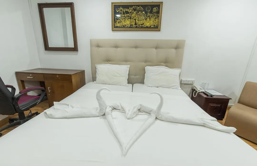 Metro City Hotel-1