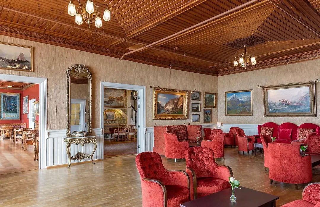 Kviknes Hotel-1