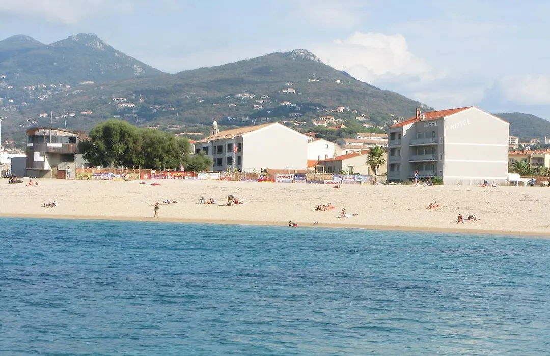 Hôtel Beach-1