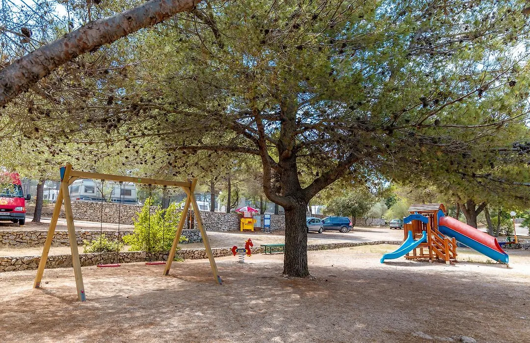 Victoria Mobilehome Camping Jezera Lovisca-1