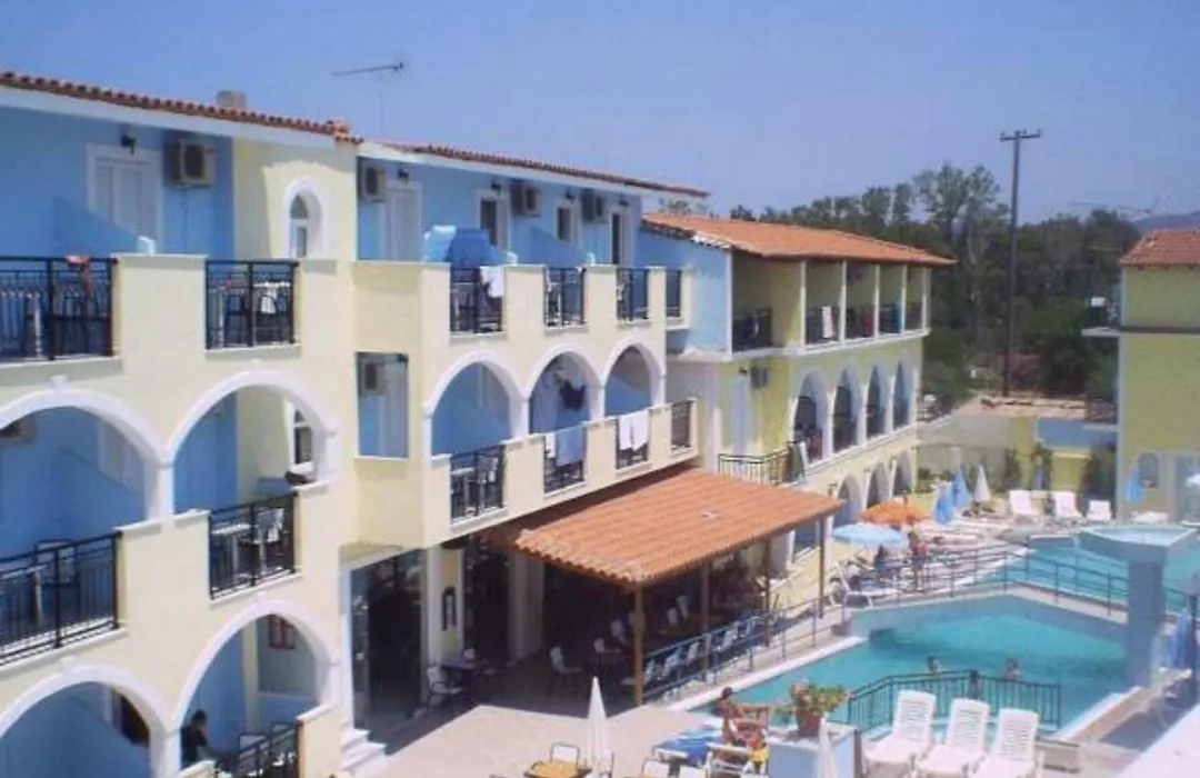Vossos Hotel Apartments-1