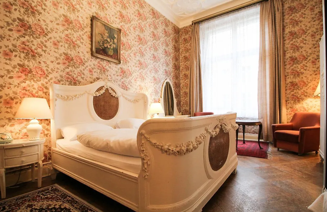 Hotel-Pension Funk am Kurfürstendamm-1