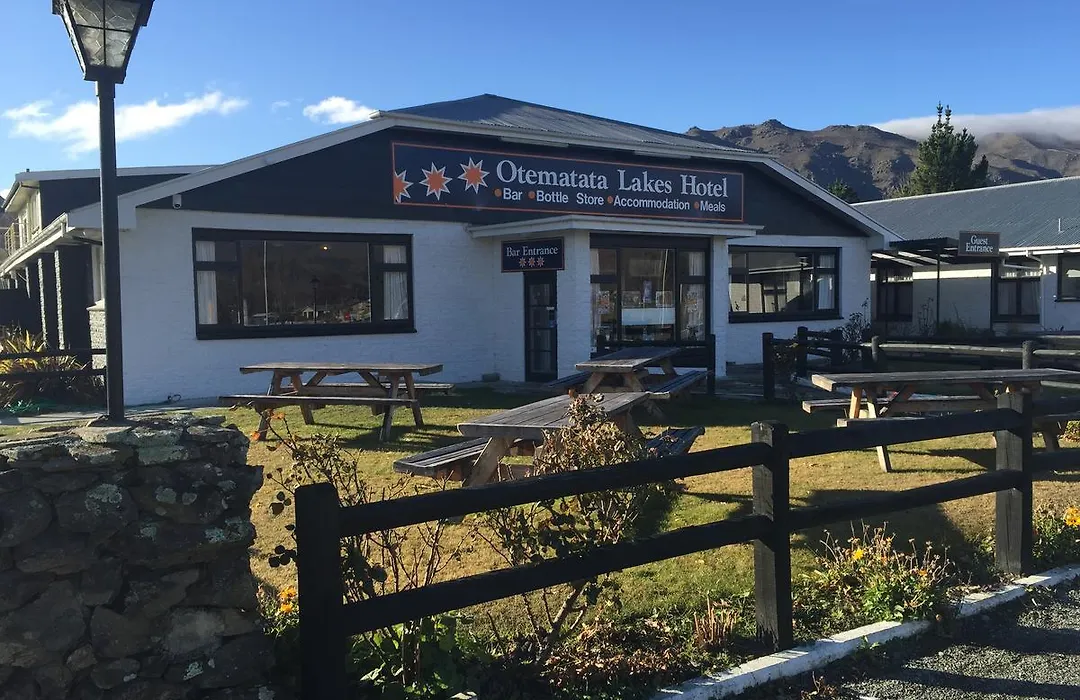 Otematata'S Best Dam Pub-1