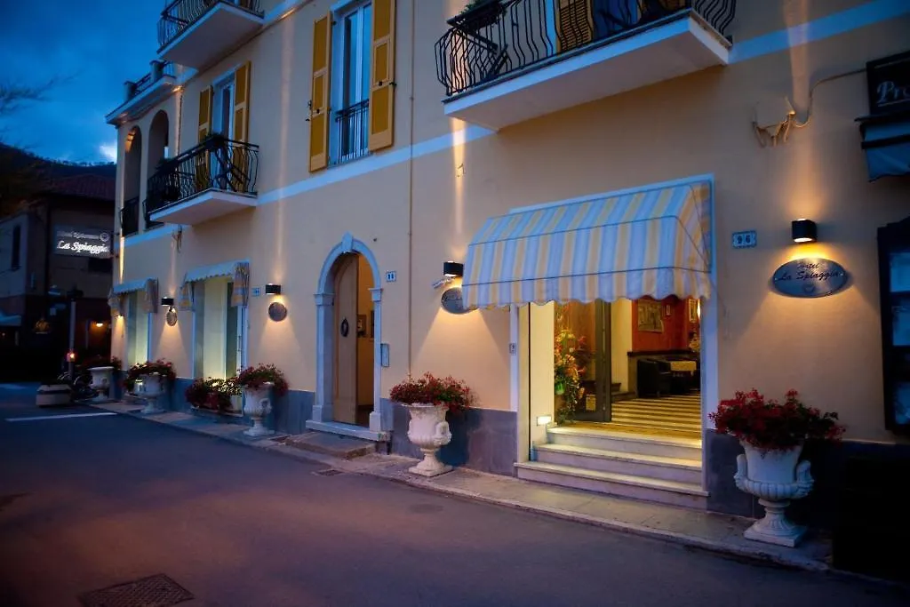 Hotel La Spiaggia-1