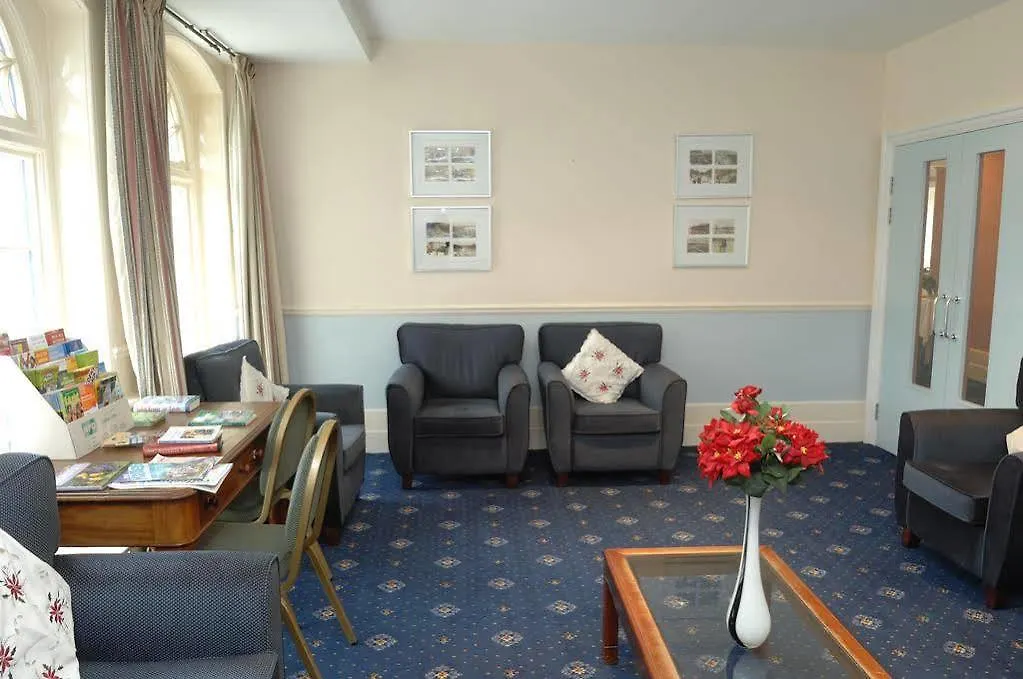 Cumberland Hotel-1