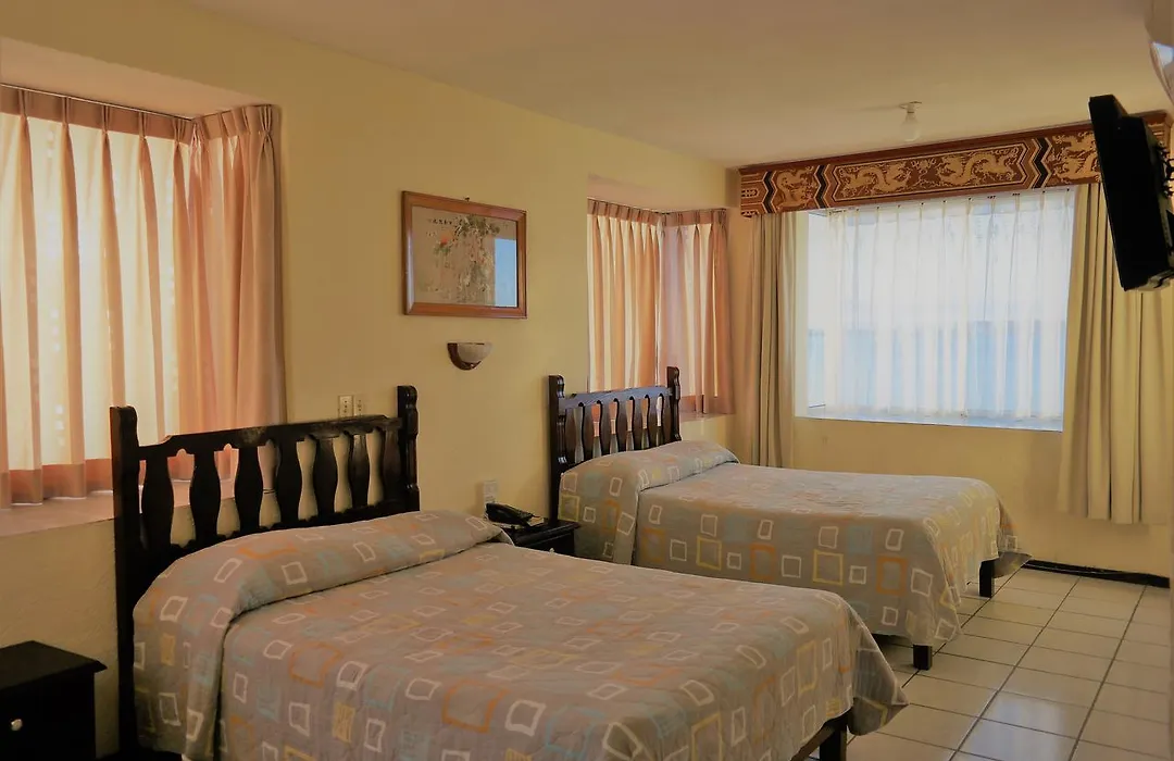 Hotel Pekin-1