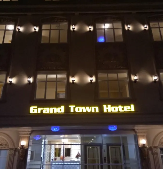 Grand Town Hotel Mandai-1