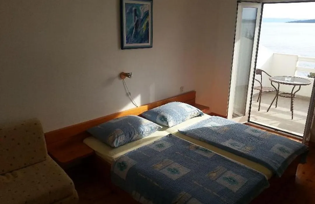 House Zaca-1