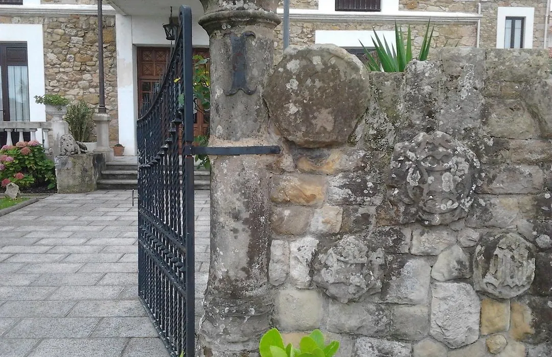 Hotel Luzon-1
