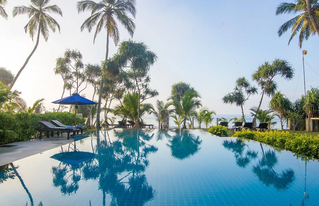 Lanka Beach Bungalows-1