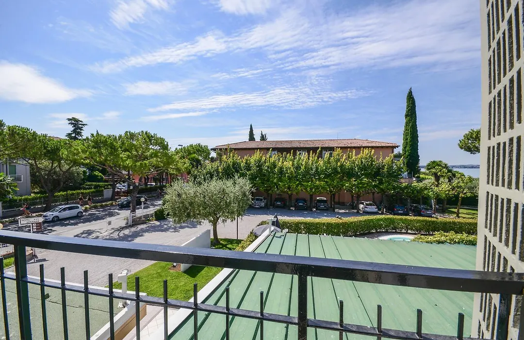 Hotel Miramar-1