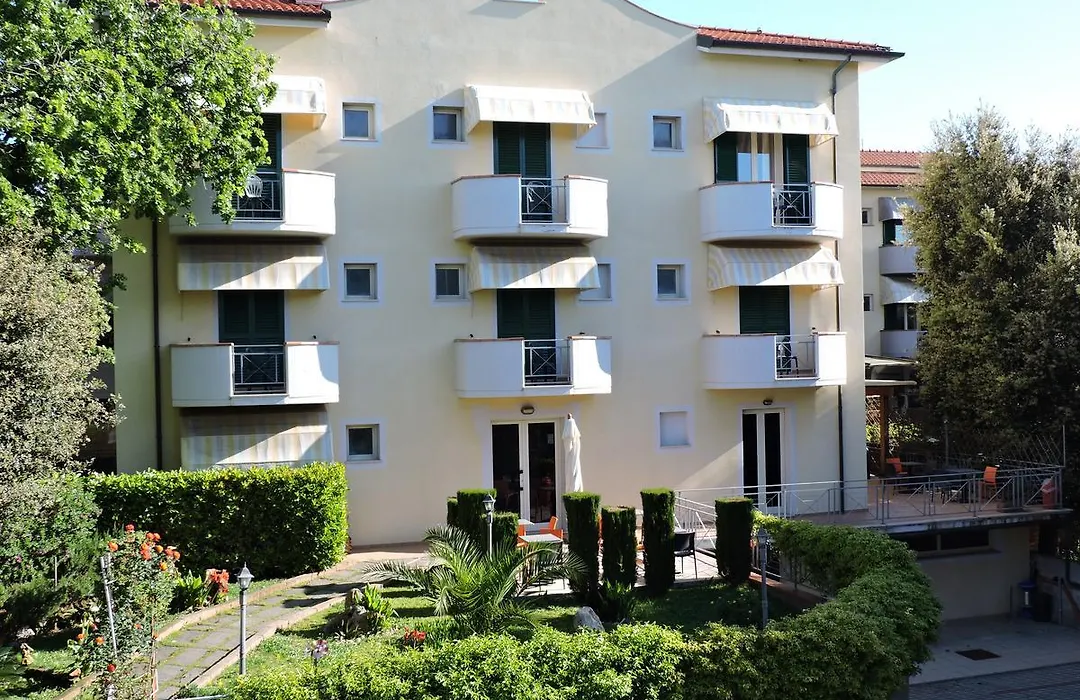 Hotel Il Pino-1