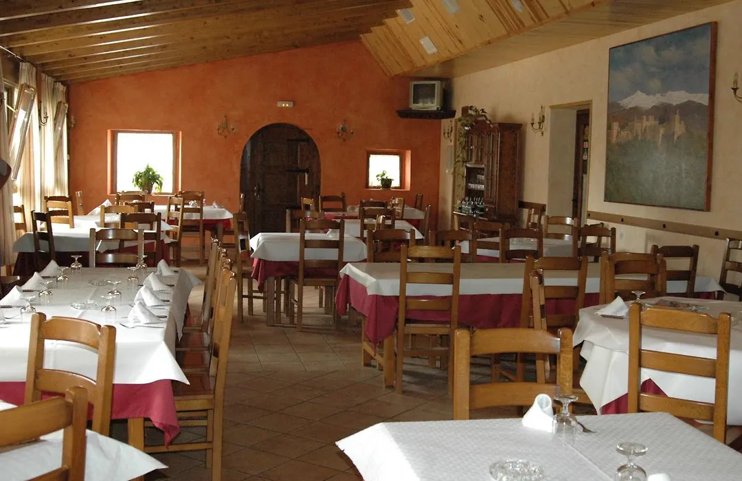 Hotel Restaurante Santa Elena-1
