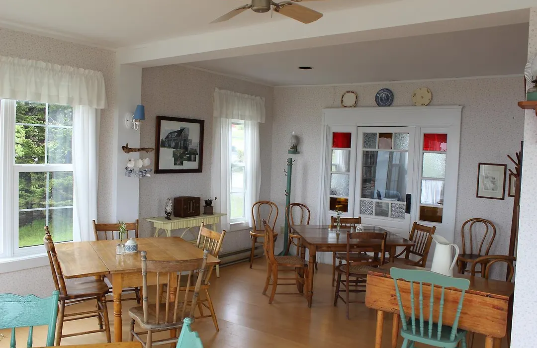 Compass Rose Heritage Inn-1