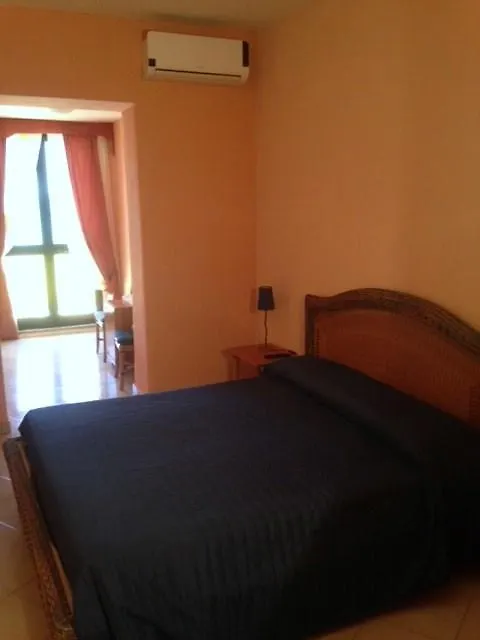 B Palace-1
