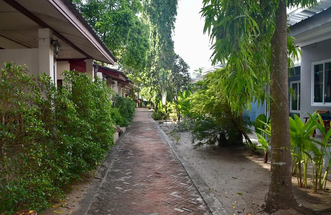 Magic Resort-1