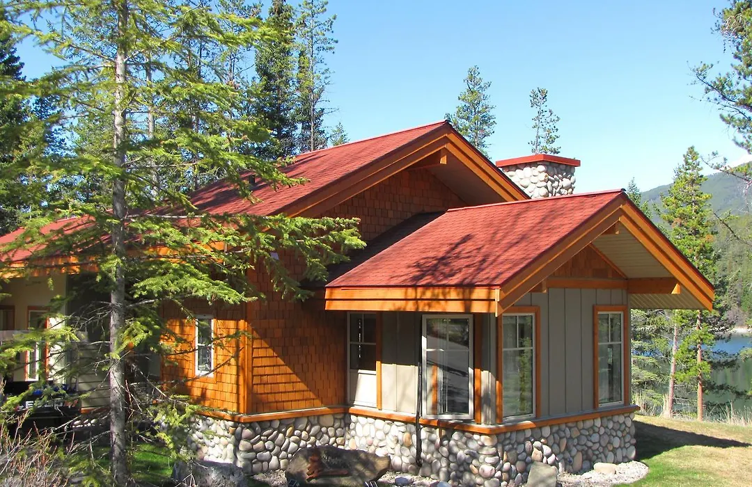 Patricia Lake Bungalows-1