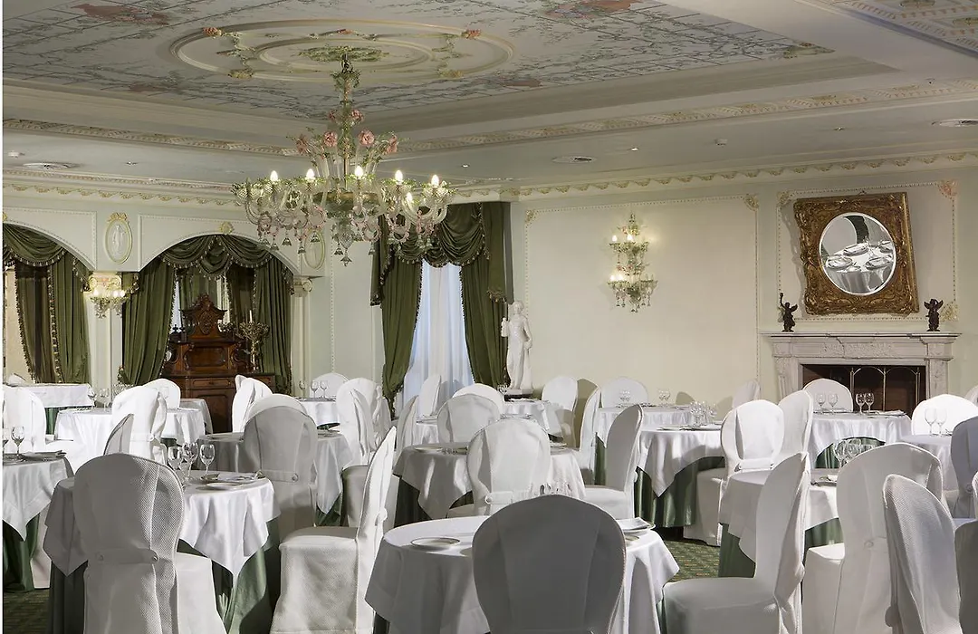 Grand Hotel Vanvitelli-1