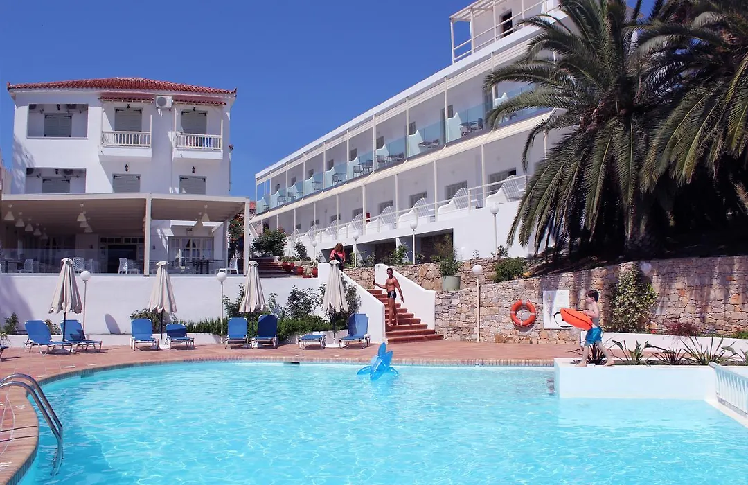 Paradise Hotel-1