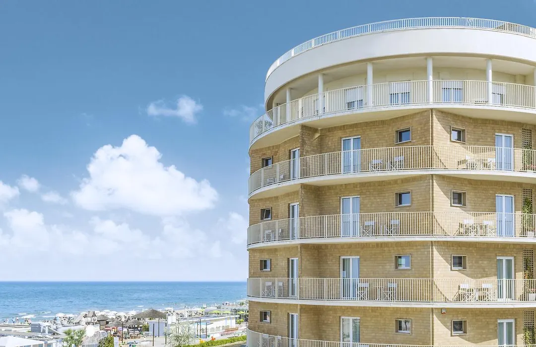 Hotel Torremaura Fronte Mare Con Beach Club-1