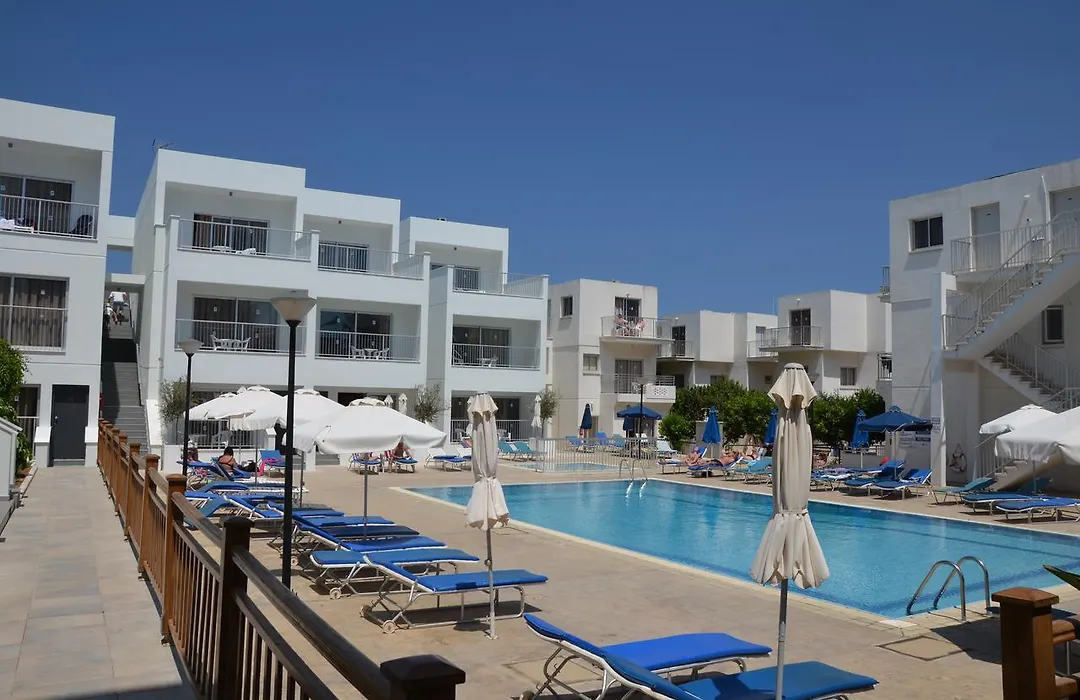 Sweet Memories Hotel Apts-1