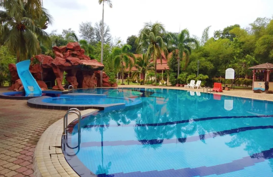 Rompin Beach Resorts-1
