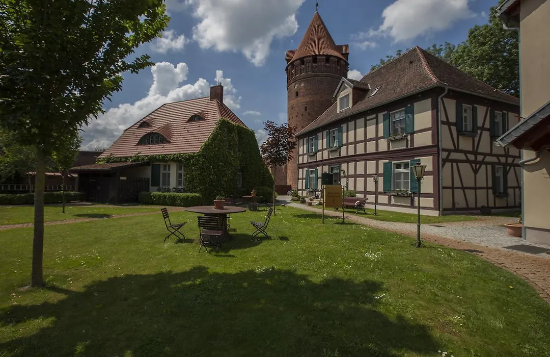 Ringhotel Schloss Tangermünde-1