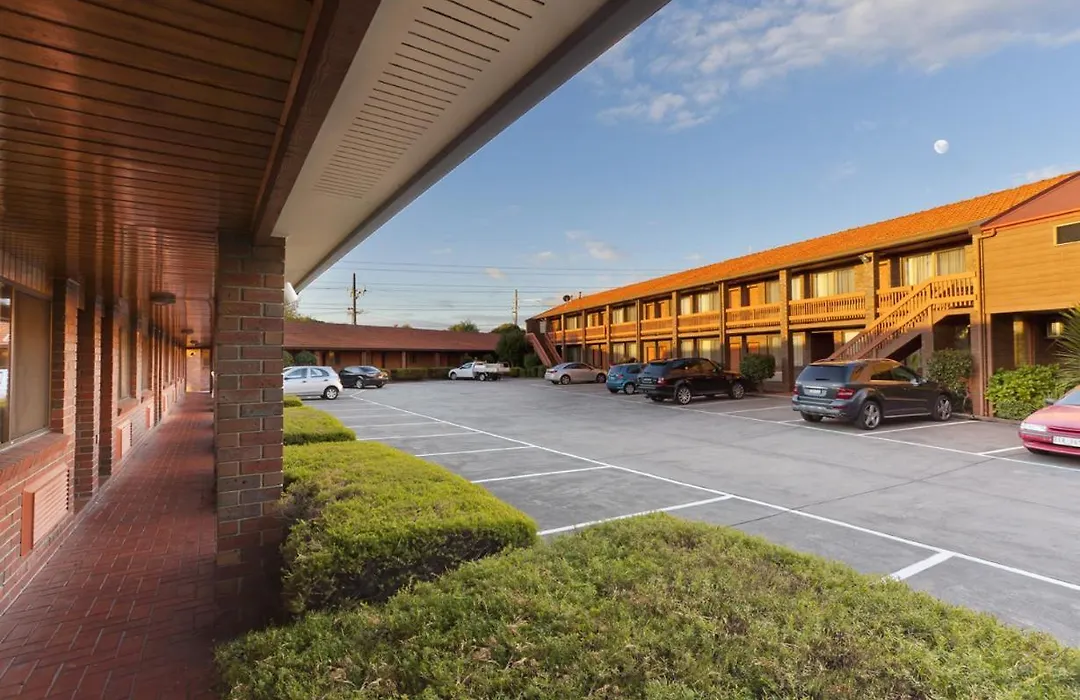 Hotel Bruce County-1