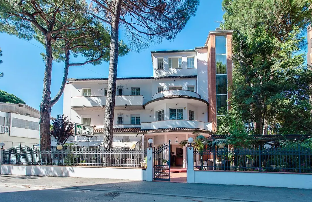 Hotel Villa Pina-1