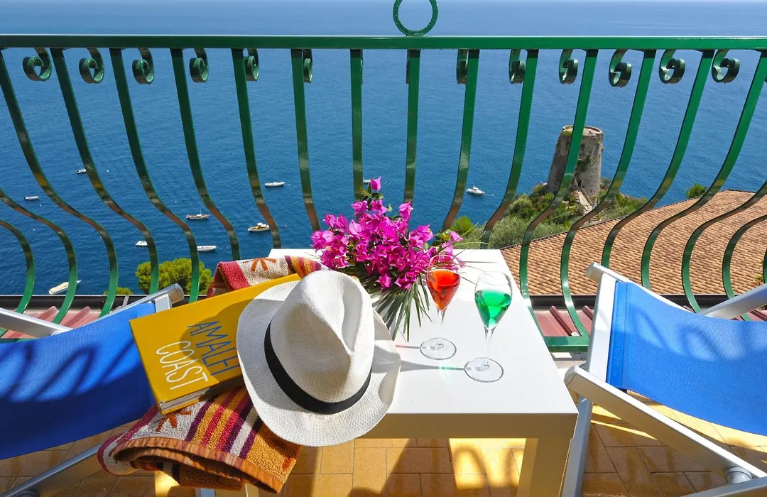 Hotel La Perla-1