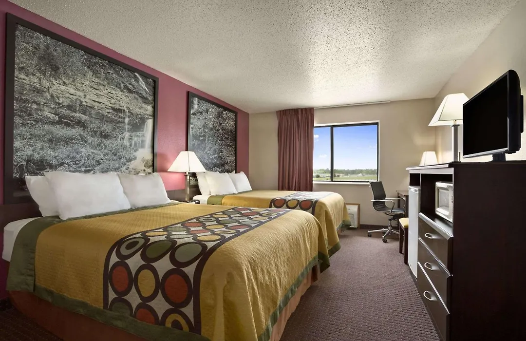 Super 8 By Wyndham Cameron-1