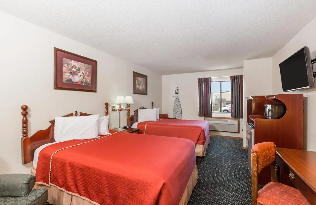 Howard Johnson By Wyndham Wichita Airport-1