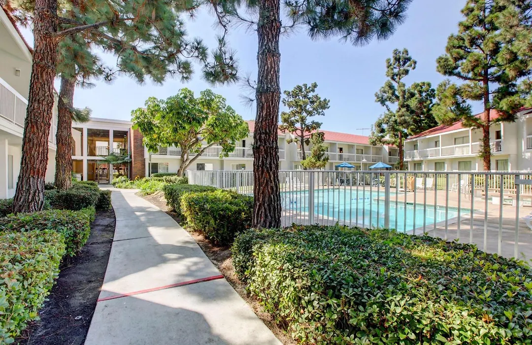 Motel 6-Santa Ana, Ca - Irvine - Orange County Airport-1