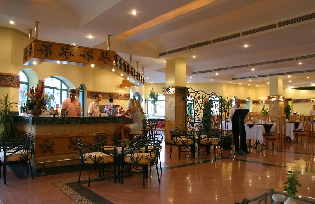 Falcon Hills Hotel-1