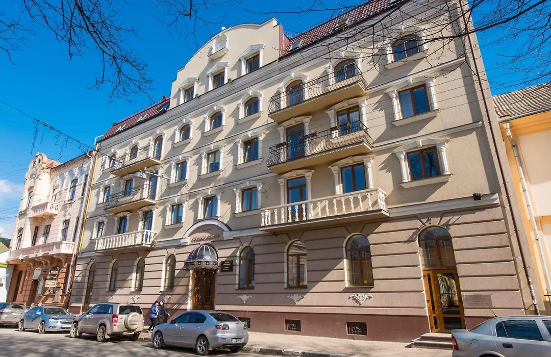 Stanislaviv-1