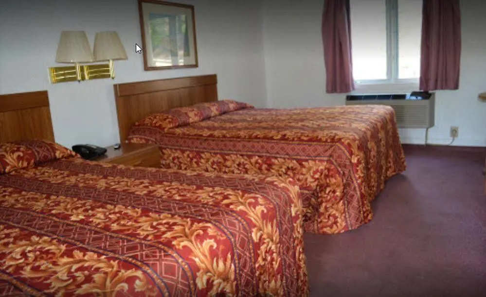 Hofbrau Riverfront Hotel-1
