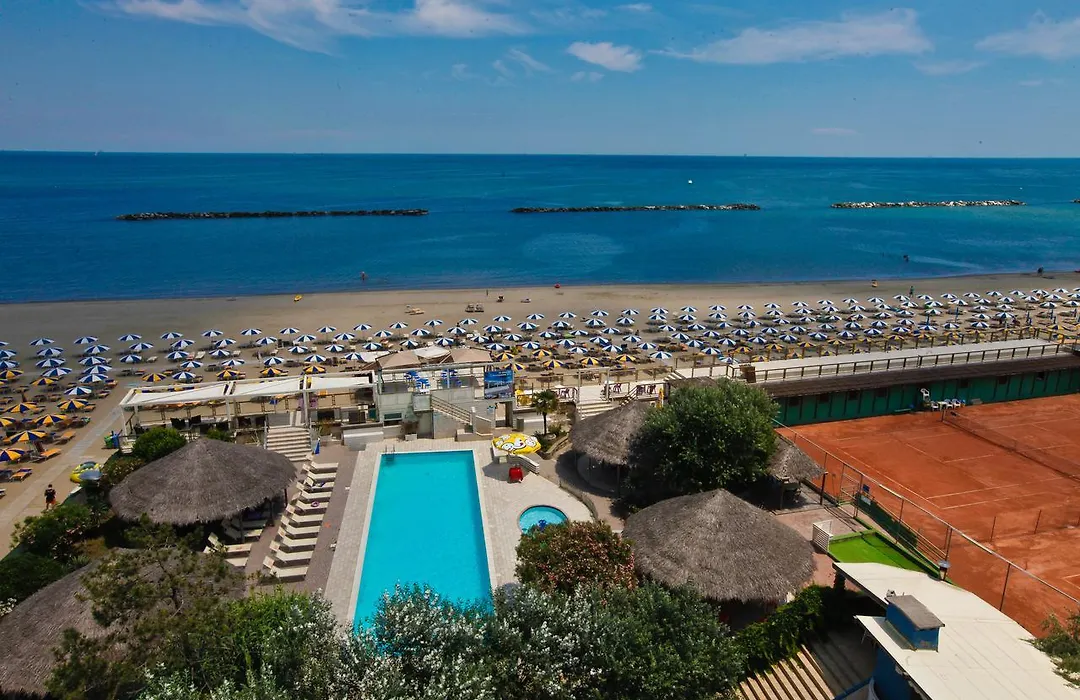 Grand Hotel Azzurra Club-1