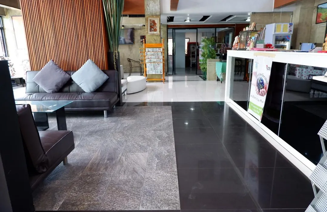 Izen Budget Hotel & Residence-1