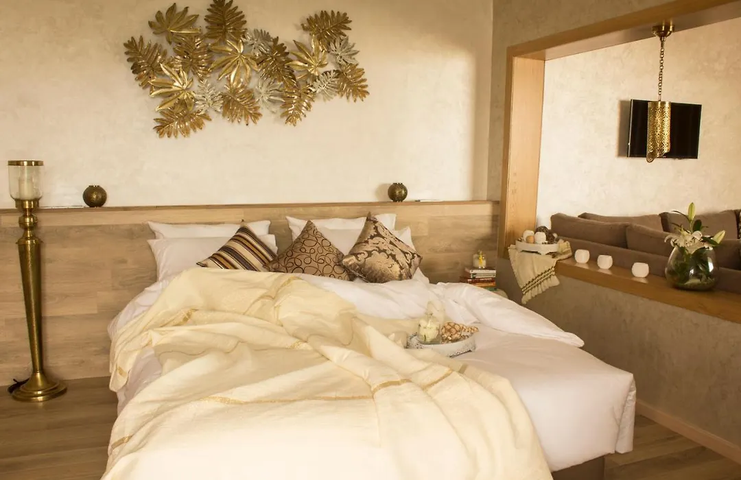Mabrouk Hotel And Suites- Adult Only-1