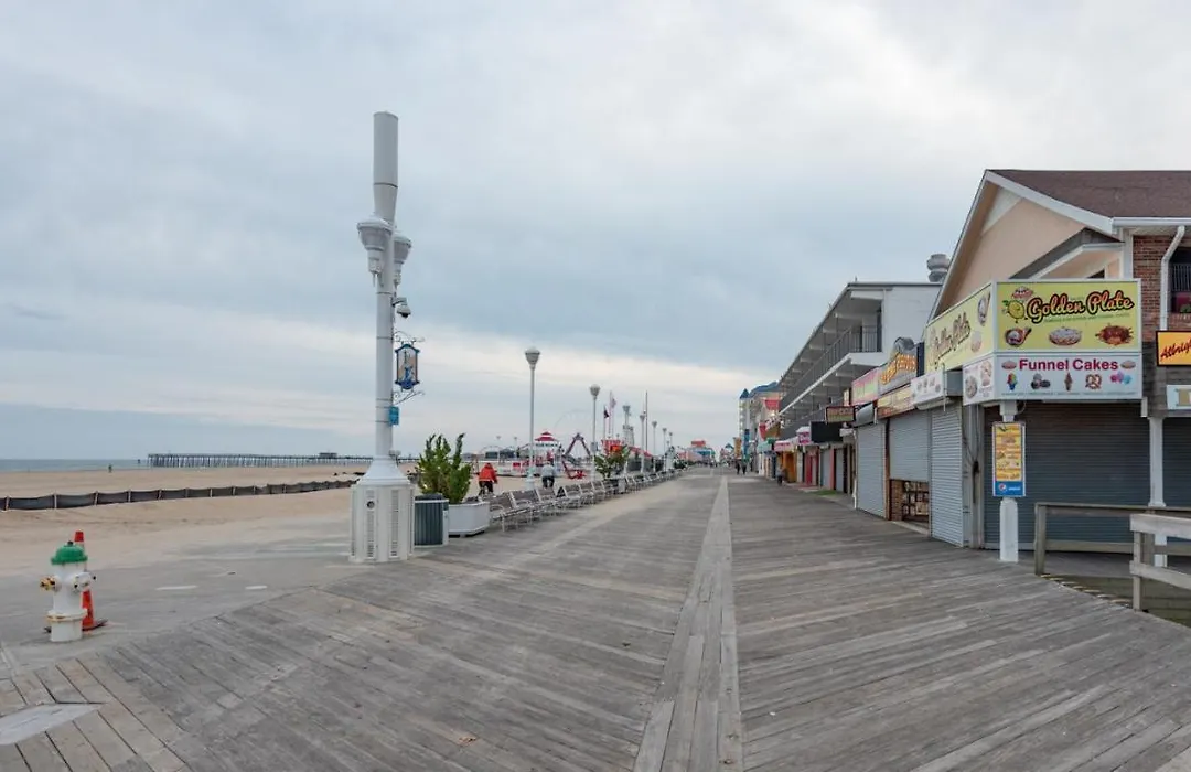Boardwalk One-1