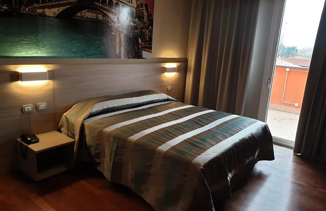 Hotel Altieri-1
