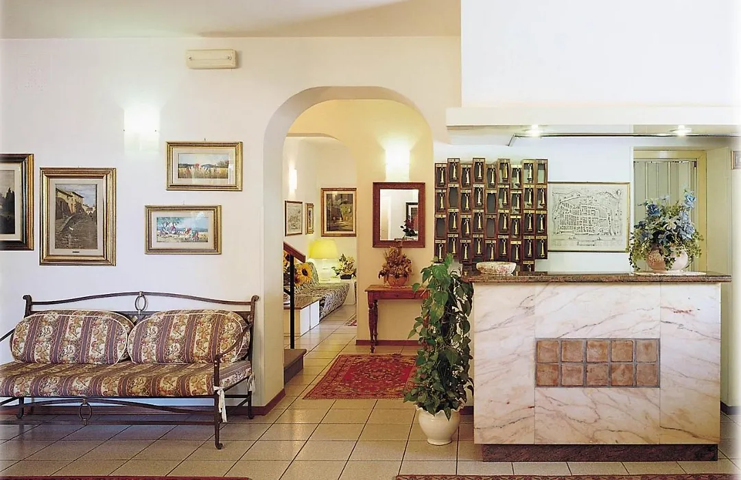 Hotel Angela-1