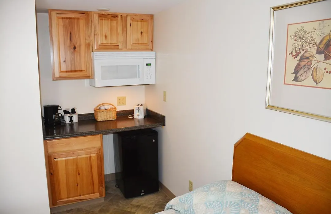 Alouette Beach Resort Economy Rooms-1