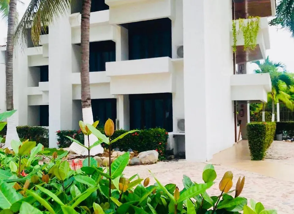 Ixtapa Palace-1