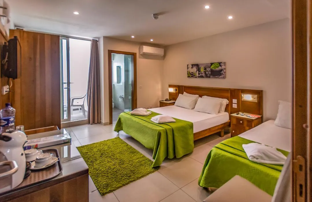 Cerviola Hotel-1