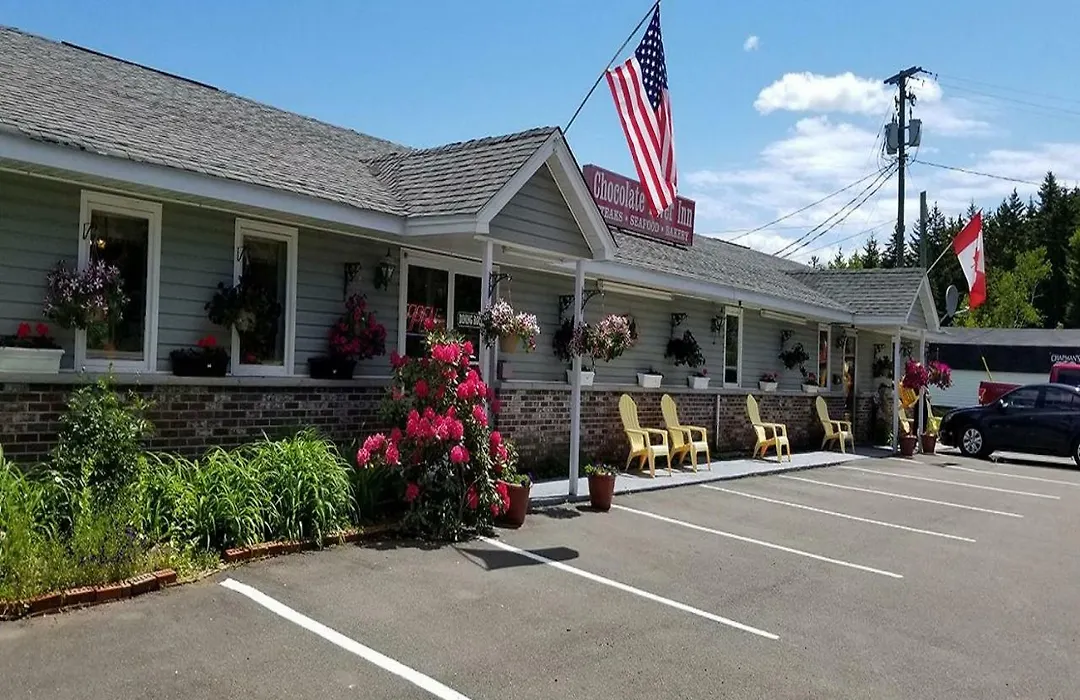 The Fundy Rocks Resort-1
